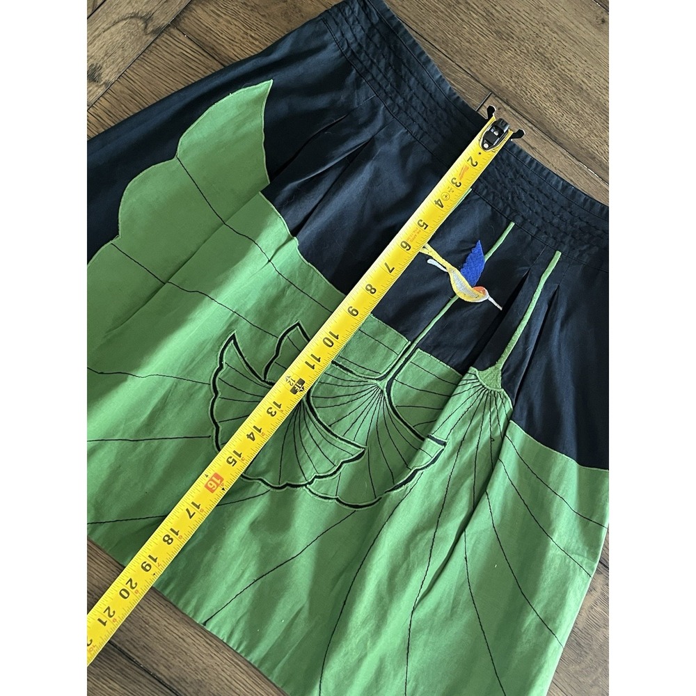 Floreat Anthropologie Green & Black Embroidered Hummingbird Skirt Size 4 A Line - Picture 6 of 8
